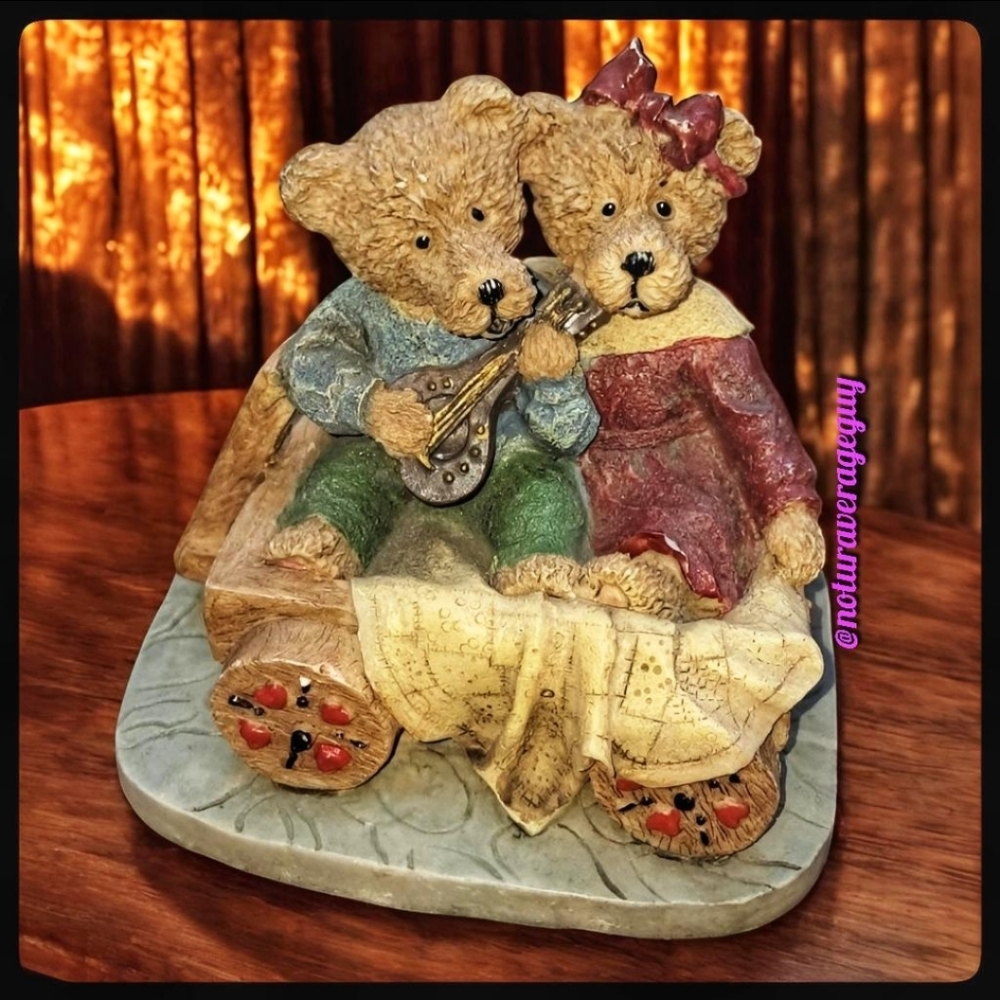 🎇 VINTAGE 🎇BOYD'S Bears Resin Sculpture..CUDDLE BEAR Couple in Wagon